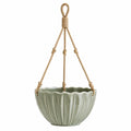 Vaso sospeso Ø 20 cm in ceramica verde salvia con corda intrecciata per piante da interno